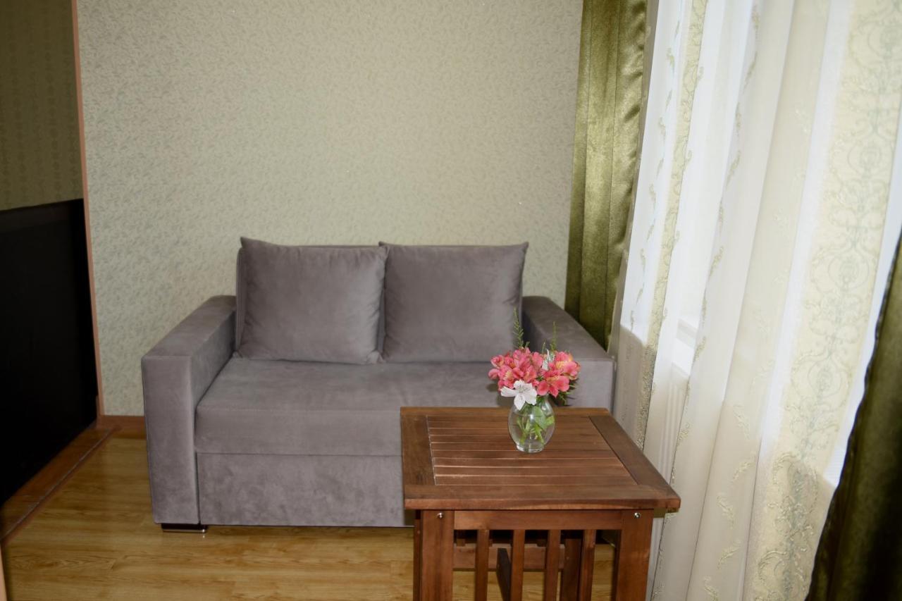 Tinikos Guest House Telavi Exteriér fotografie