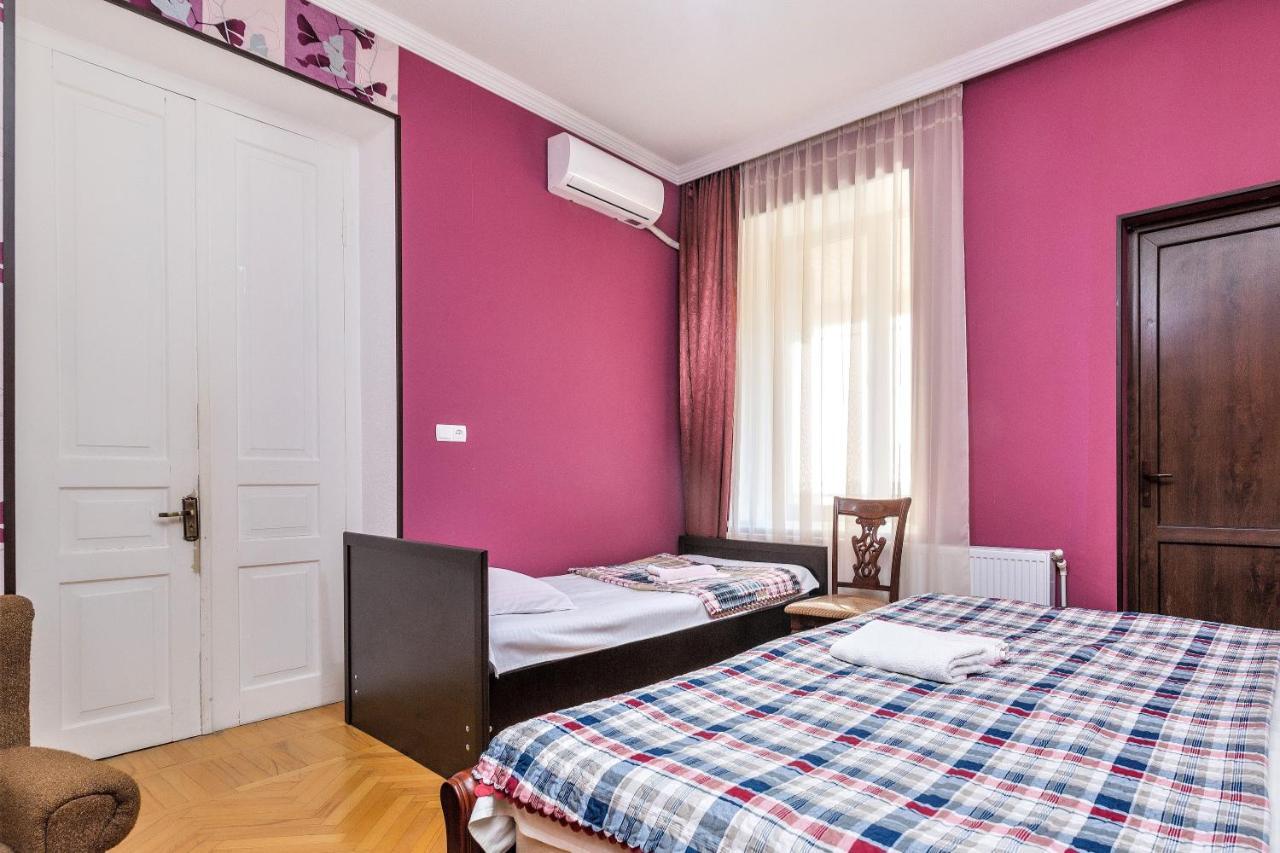 Tinikos Guest House Telavi Exteriér fotografie